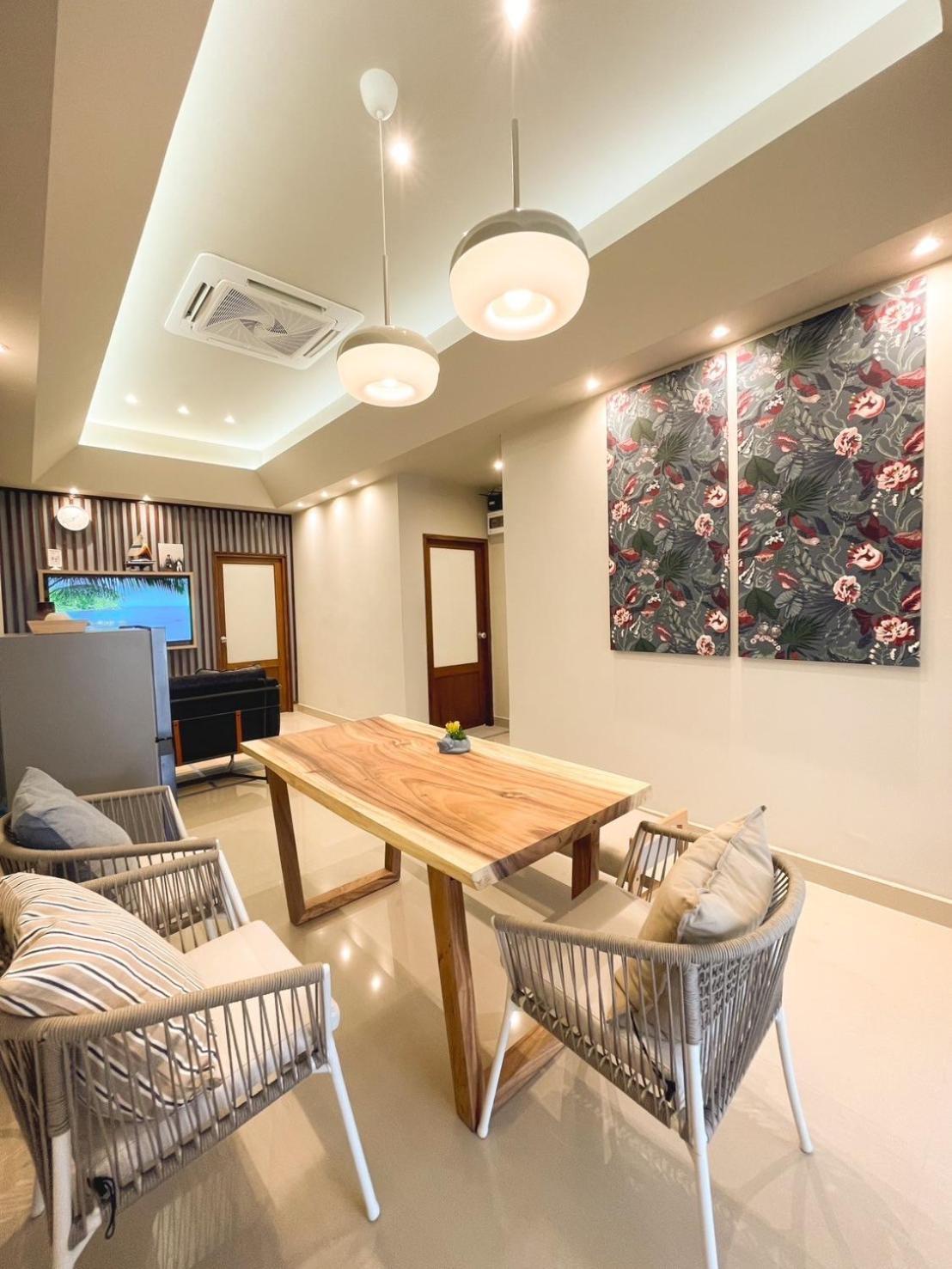 Aoboun House Bangsaen บ้านโอบอุ่น บางแสน Exterior photo
