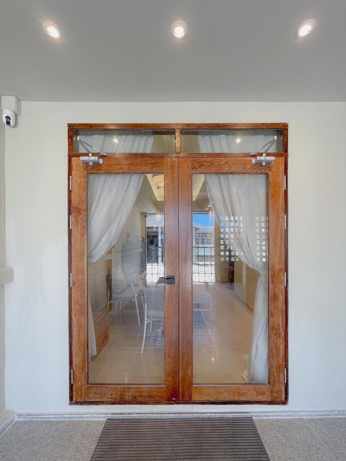 Aoboun House Bangsaen บ้านโอบอุ่น บางแสน Exterior photo